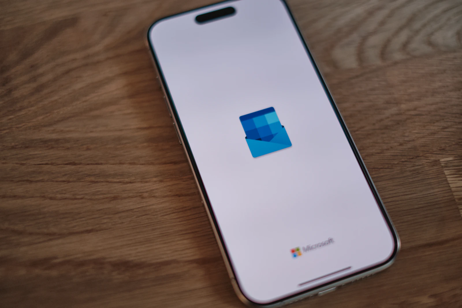 Kenapa aplikasi Android di Windows 11 lemot? Ini 3 cara fixnya