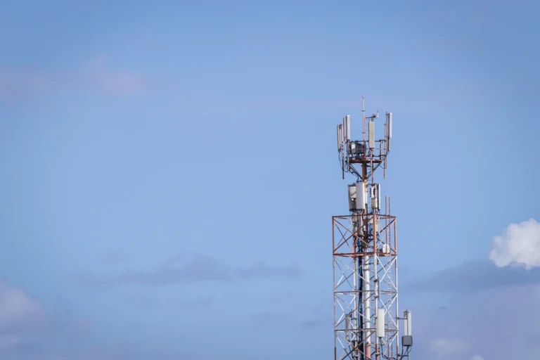 Pakai 5G, harus ganti kartu SIM atau paket internet?