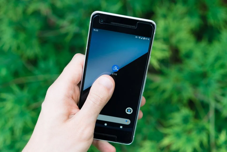 Galaxy Z Fold 8 punya 19 fitur AI baru, bisa edit foto sampai terjemah telepon