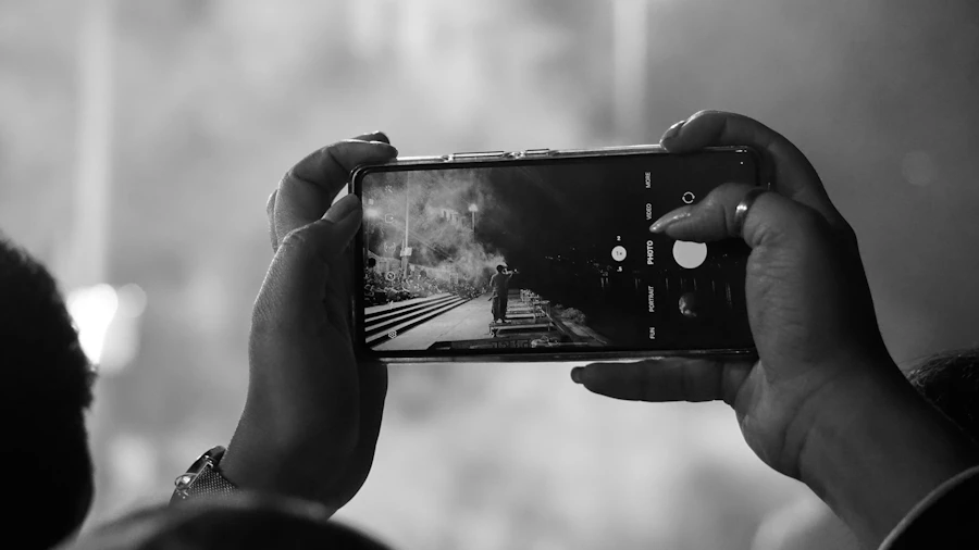 Ilustrasi antarmuka aplikasi editing foto di smartphone