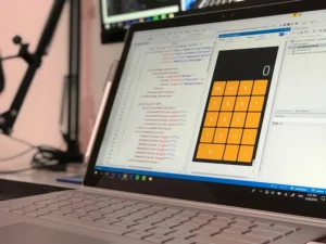 Worth it nggak startup pakai no-code buat aplikasi awal?