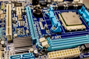 Upgrade RAM laptop di 2026: Masih worth it atau buang uang?
